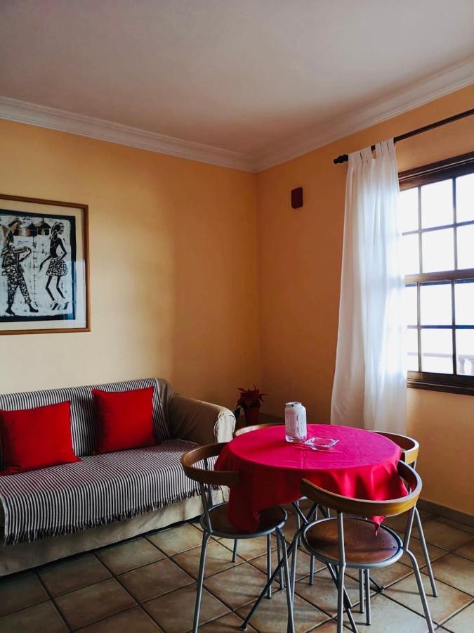Apartamentos Isla Encantada Puntallana Екстериор снимка
