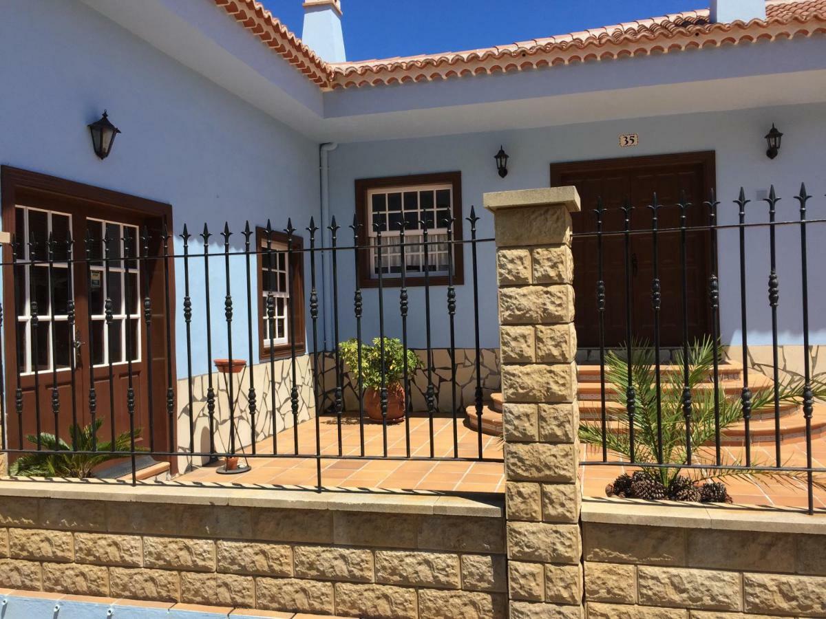 Apartamentos Isla Encantada Puntallana Екстериор снимка