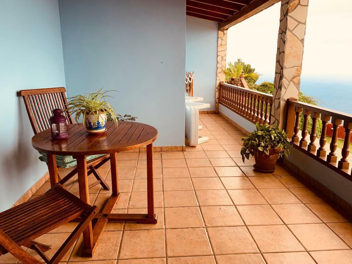 Apartamentos Isla Encantada Puntallana Екстериор снимка