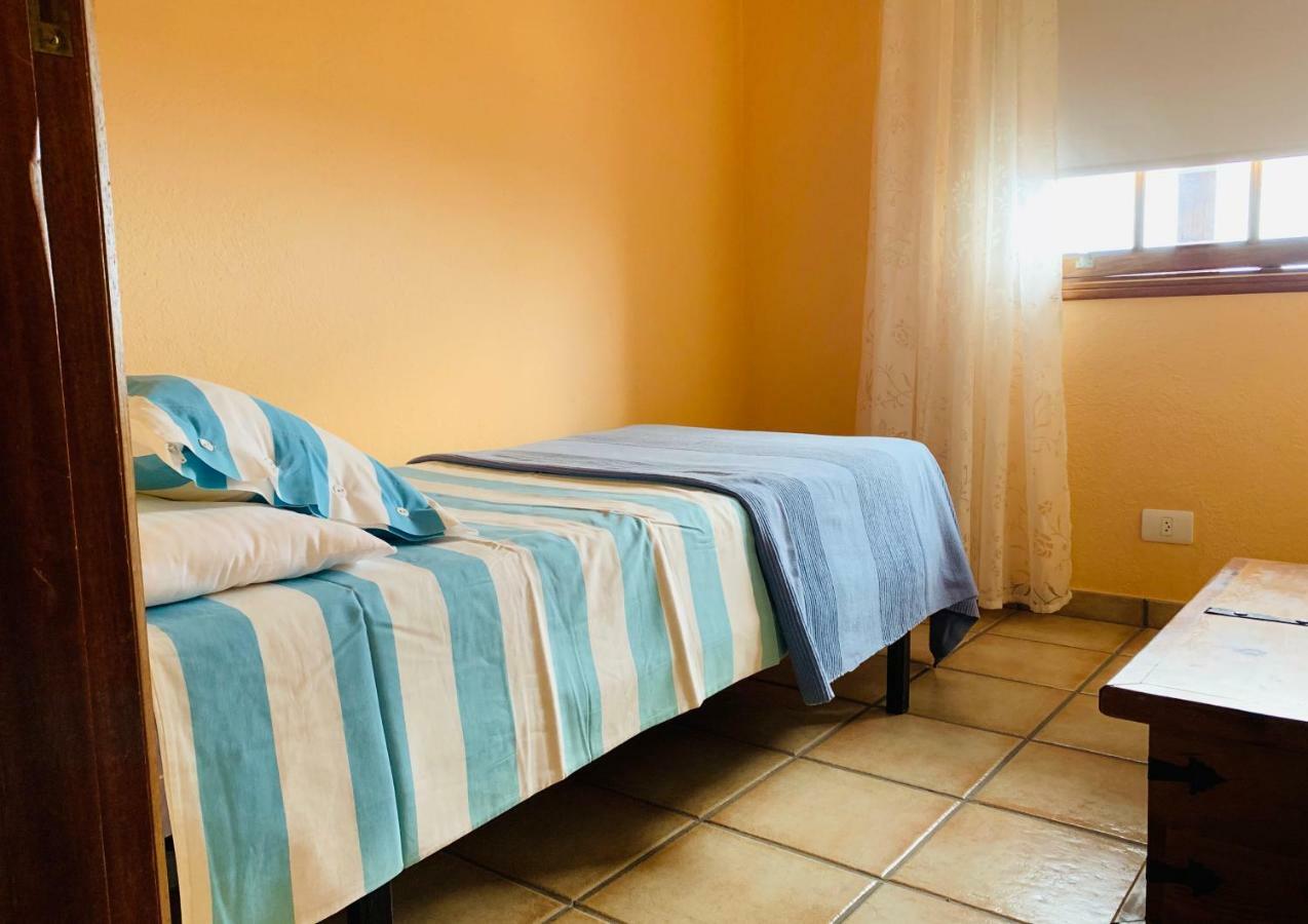 Apartamentos Isla Encantada Puntallana Екстериор снимка