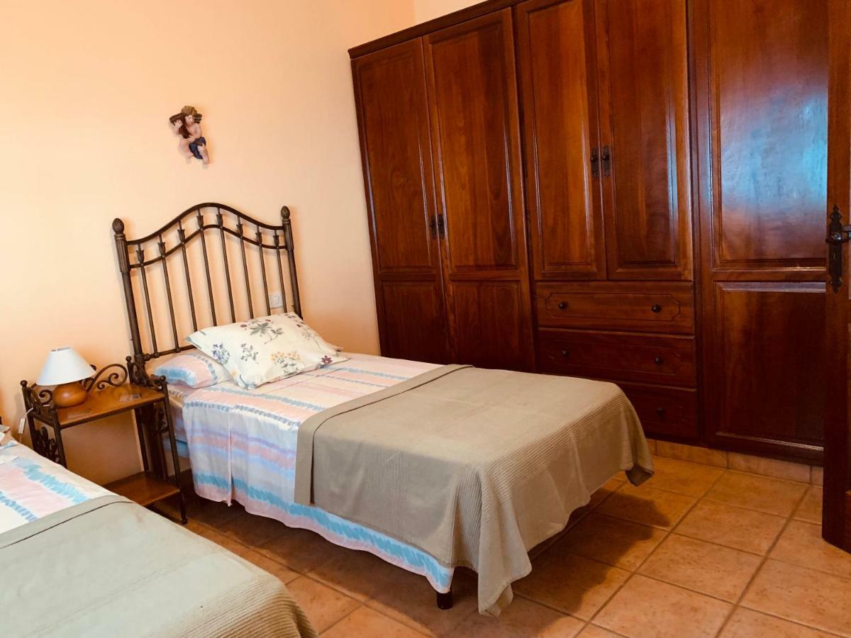 Apartamentos Isla Encantada Puntallana Екстериор снимка